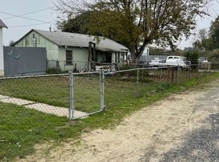 209 E Clausen Rd, Turlock, CA 95380