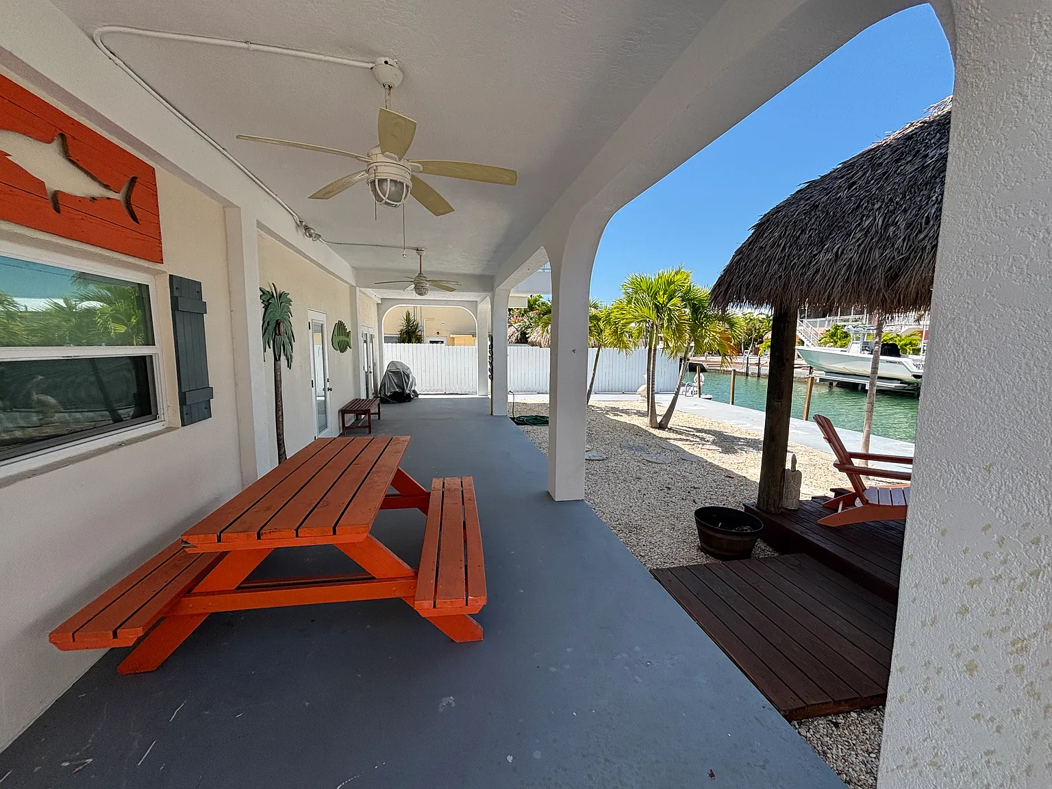4 bed, 1358 sqft, $7,800 — Photo 4