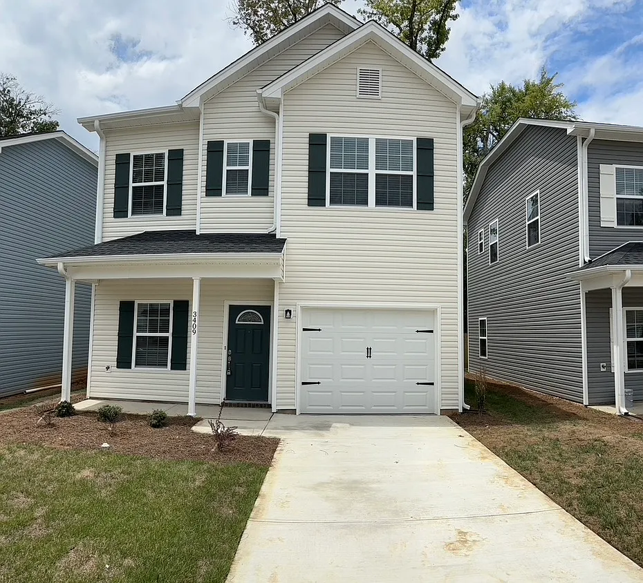 3 bed, 2.5 bath, 1200 sqft, $1,995 — Photo 1