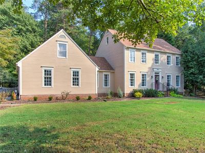 1909 Townsend Forest Ln S, Browns Summit, NC, 27214