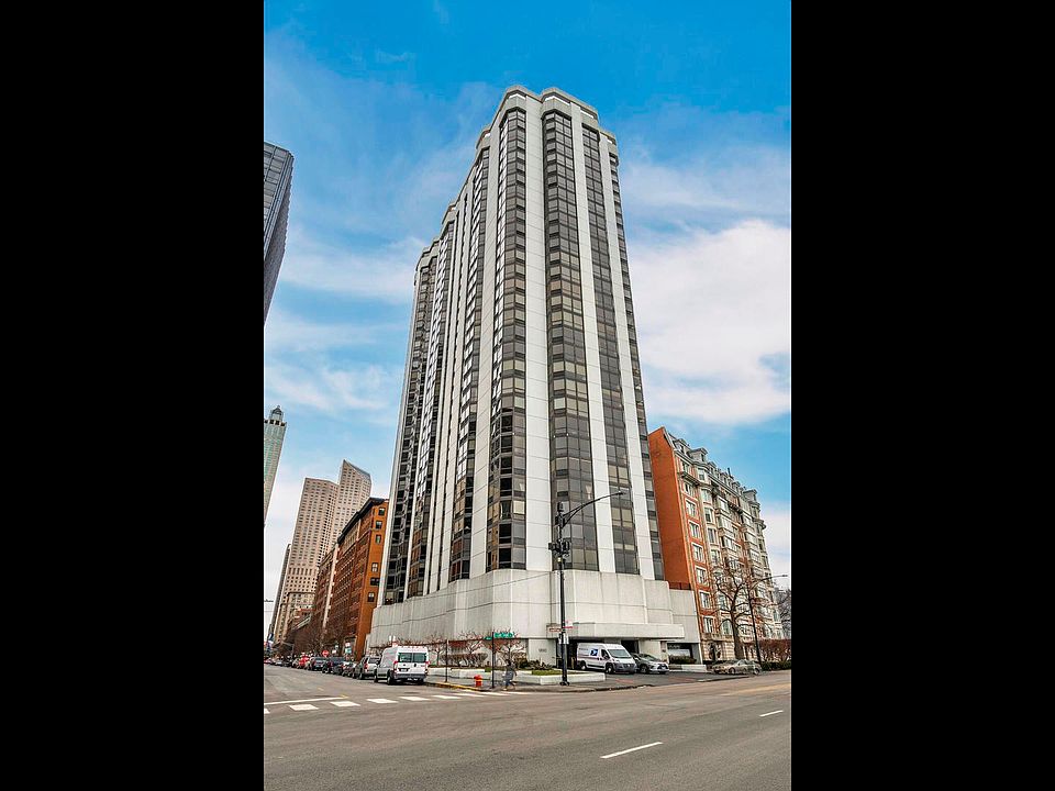 1st image of 990 N Lake Shore Dr APT 24D