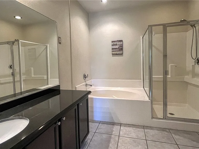 804 Peachy Canyon Cir #201 — Photo 26