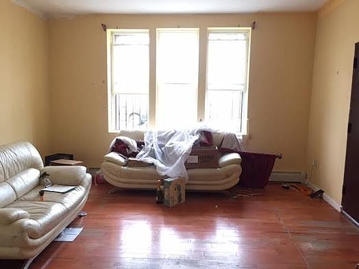 2nd image of 458 Central Ave #01