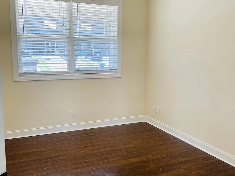 116 Capital St #1 — Photo 8