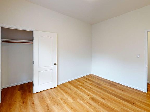 5th image of 1854-1856-1858 Mason St #1862