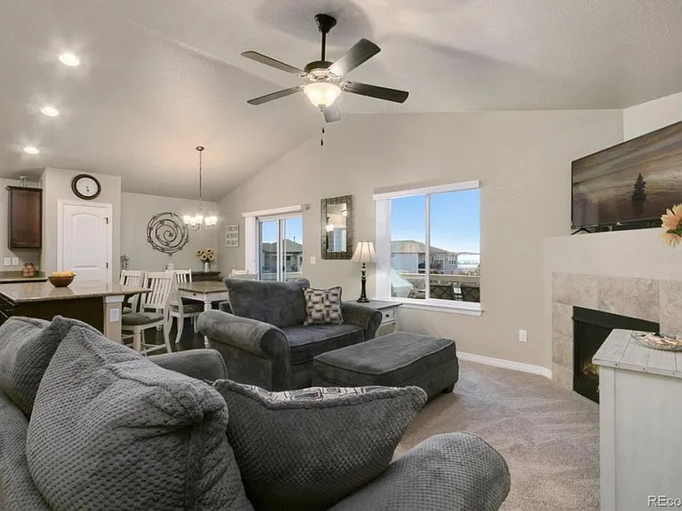 641 Lene Ln — Photo 18