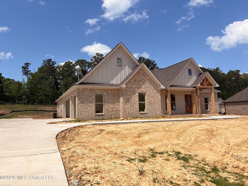 1st image of 116 Richburg Ct