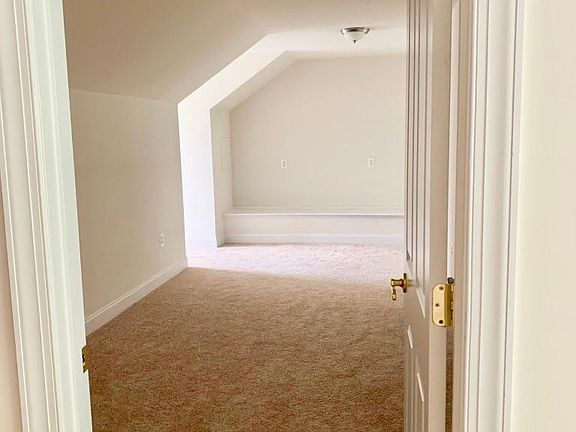 3rd image of 2897 Swanee Ln #3