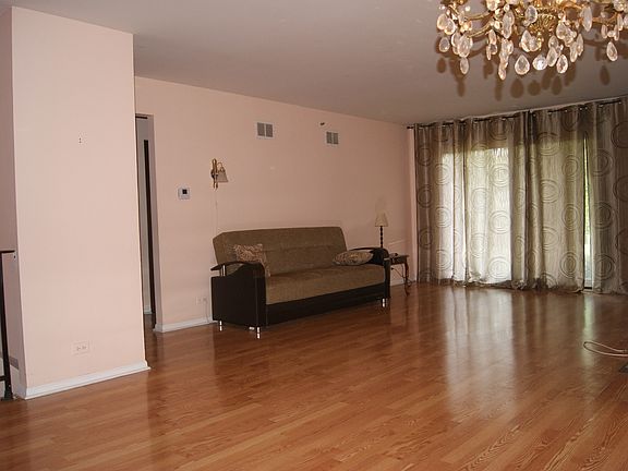 4th image of 4184 Cove Ln Unit D