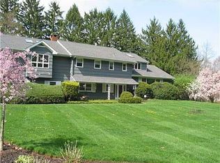 357 Strawtown Rd, West Nyack, NY 10994