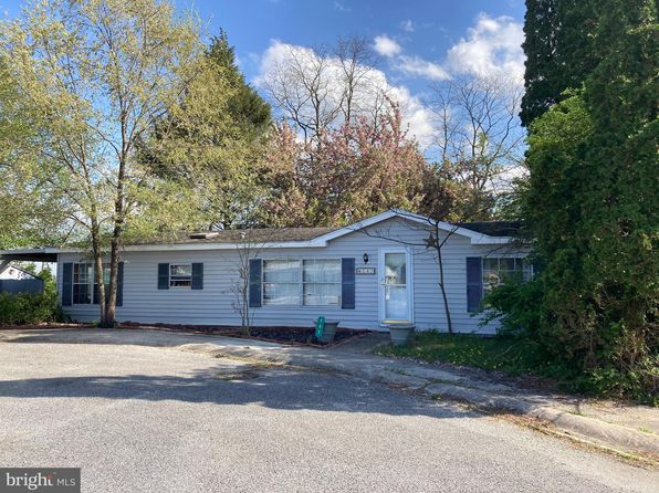 147 Tower Cir, Carlisle, PA 17013