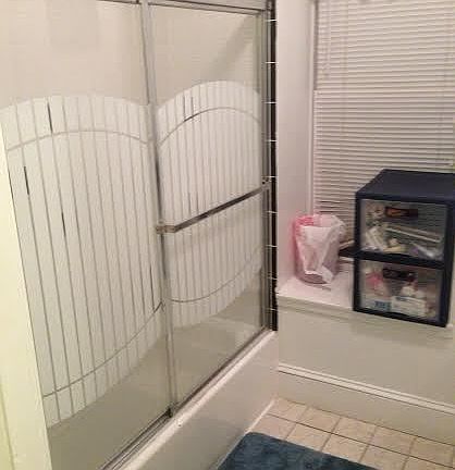 2nd flr bath1