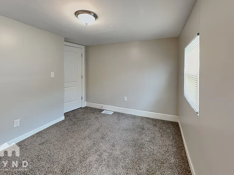 1276 Wager St — Photo 12