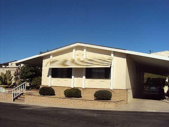 2nd image of 3535 Linda Vista Dr Space 252