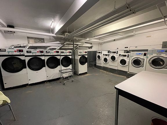 5th image of 3515 Leverich St APT 509