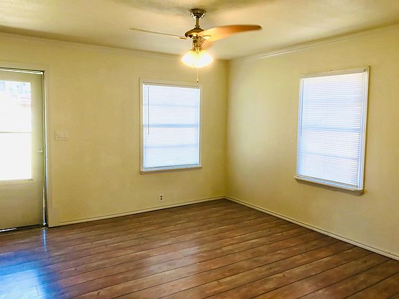 2nd image of 1708 Melba Ct