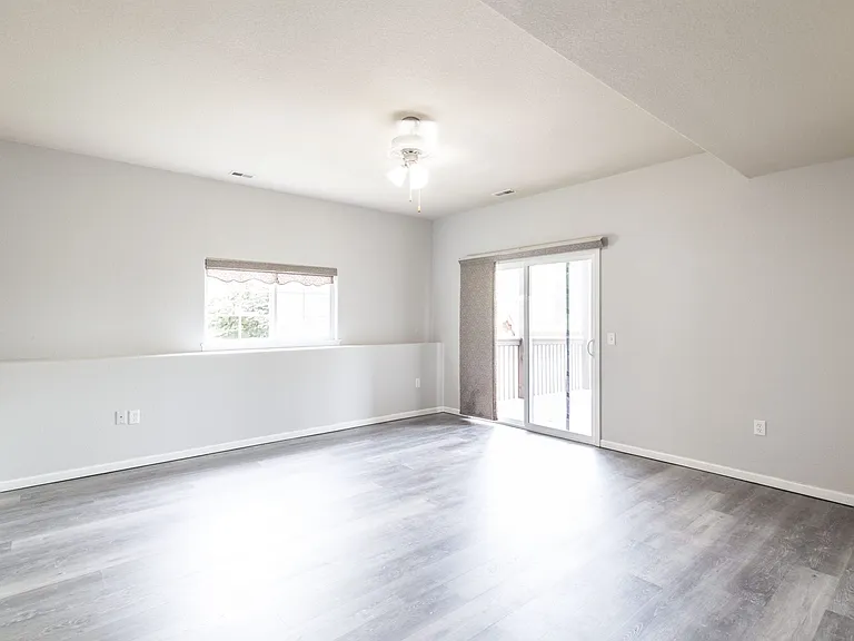 1479 Legends Cir — Photo 8