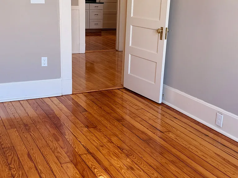 69 S Pleasant St #12 — Photo 23