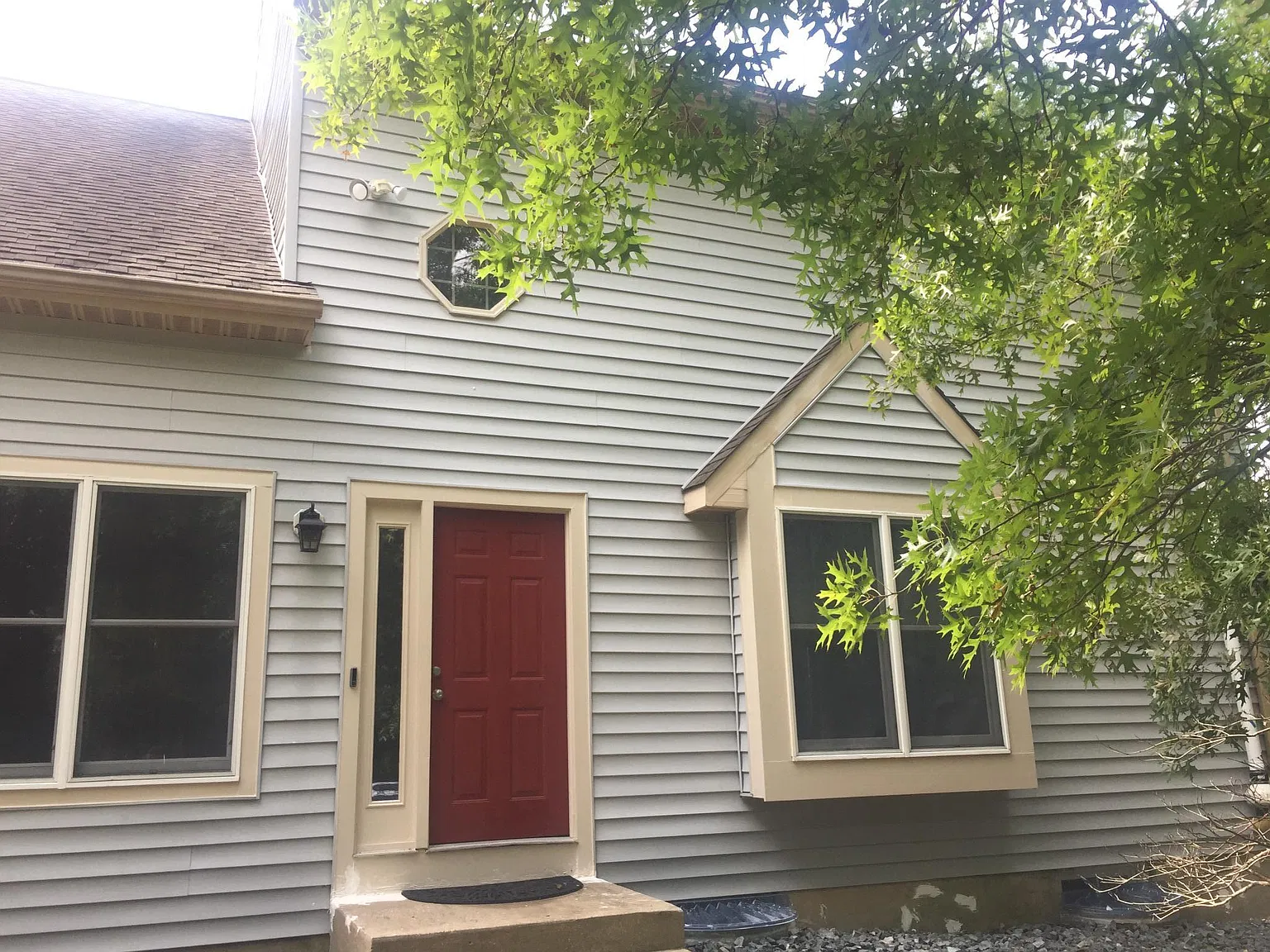 10871 Hickory Ridge Rd — Photo 2