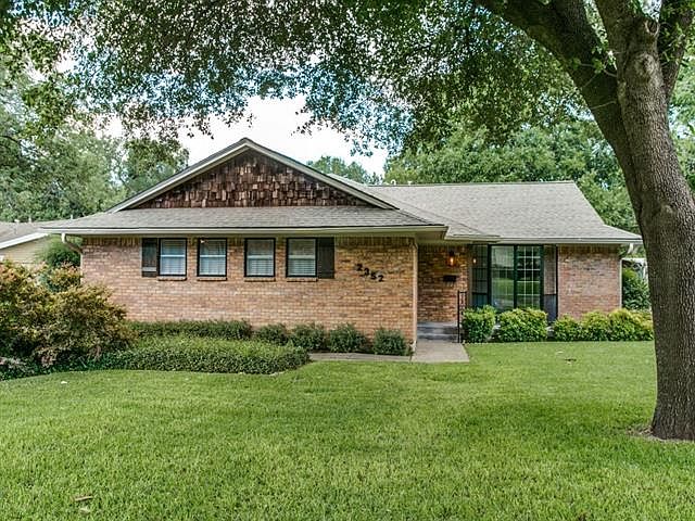 1st image of 2352 Rockyglen Dr