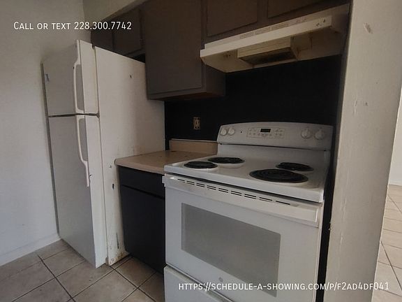 5th image of 1228 43rd Ave #1