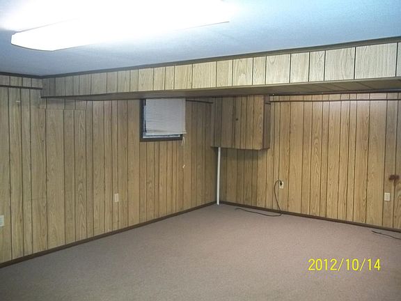 Finished rec room