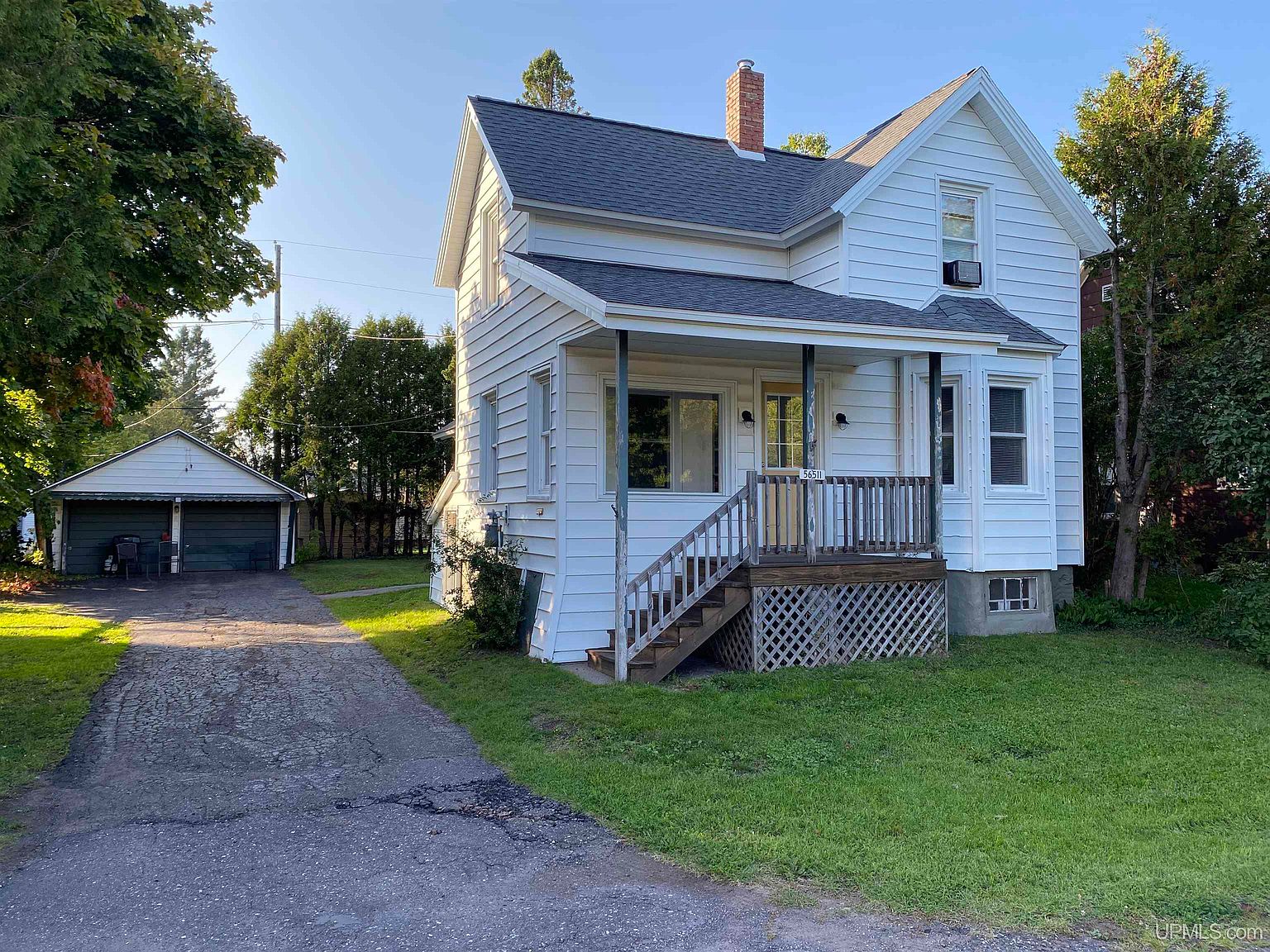 56511 Laurium St, Calumet, MI 49913 Zillow