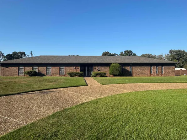 160 Sunset Dr, North Little Rock, AR 72118