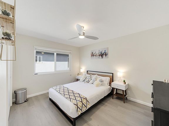 4th image of 1151 Davis St APT 2