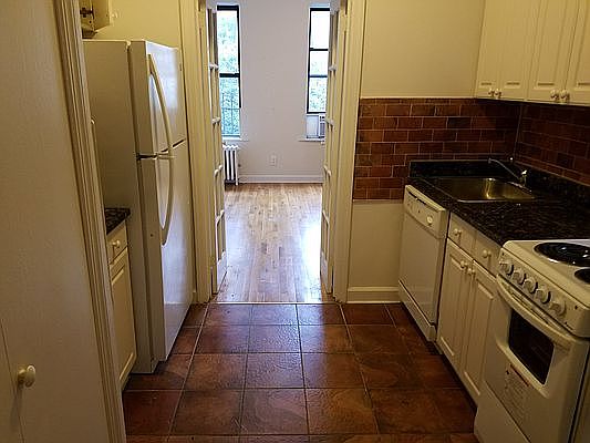 1st image of 224 E 74th St APT 3A