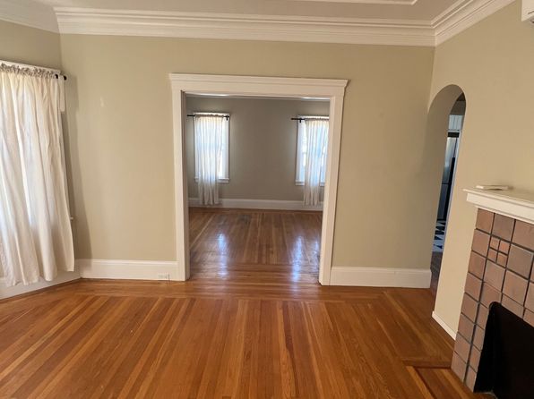 833 Warfield Ave #833