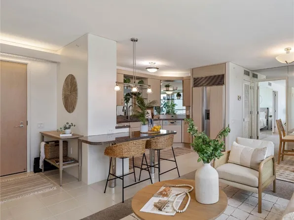 88 Piikoi St APT 1511, Honolulu, HI 96814