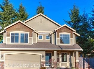 2916 NE 5th Pl, Renton, WA 98056