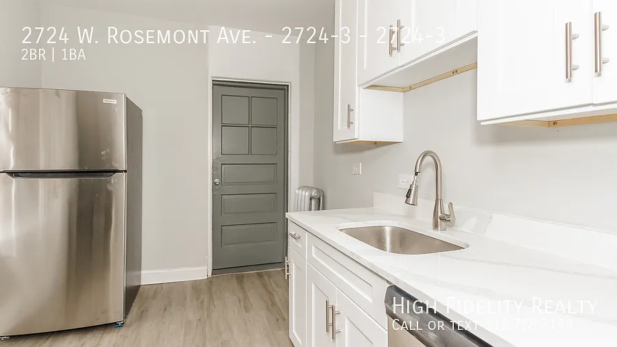 Building Photo - 2724 W Rosemont Ave #3