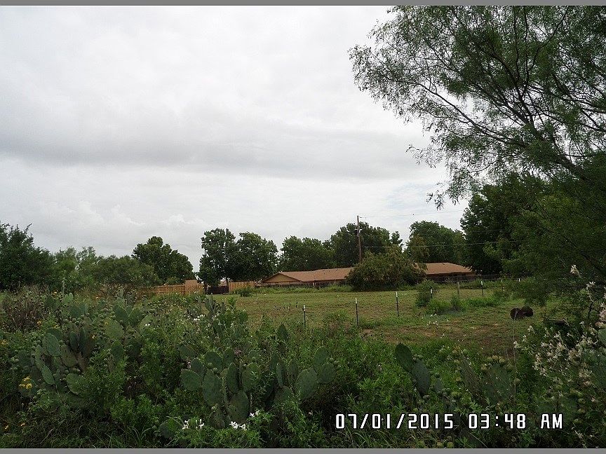 2nd image of 409 Loma Blanca #2