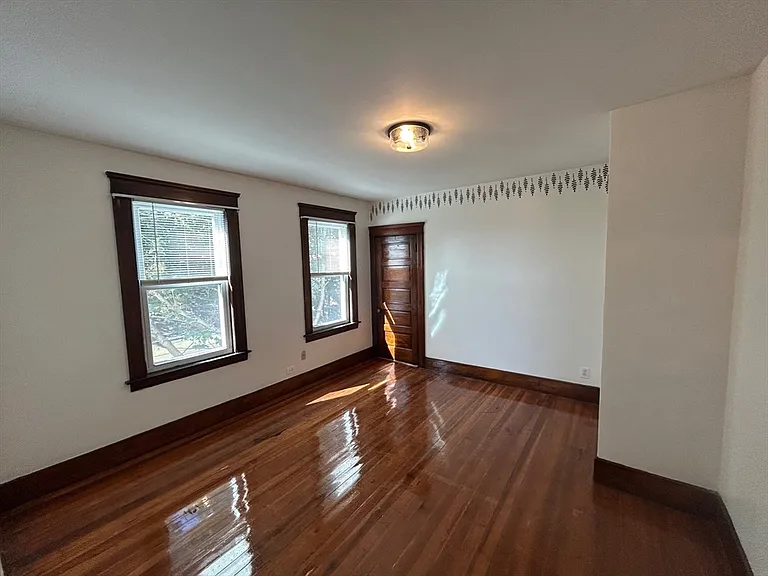31 Chrome St #3 — Photo 8