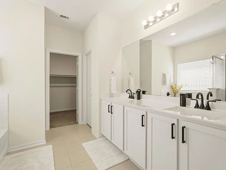 11927 Fletching Stone Ln — Photo 19