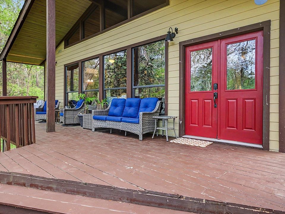 13th image of this home