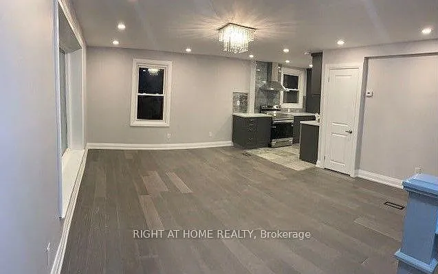 442 Broadway Ave #UPPER — Photo 5