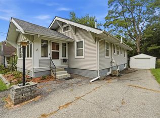 1800 E 32nd Ct, Des Moines, IA 50317