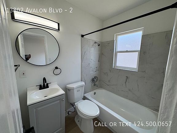 4th image of 13802 Avalon Blvd #2