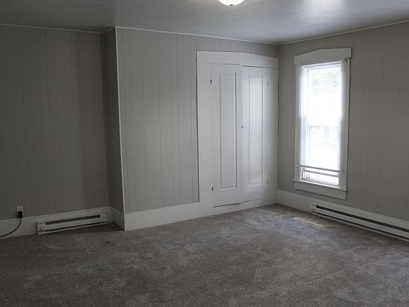 5th image of 103 S Main St #B
