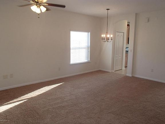 4th image of 2079 Creekmont Dr