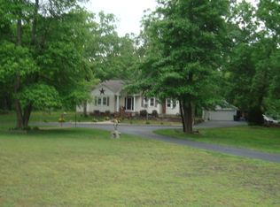 318 Old River Rd, Mays Landing, NJ 08330