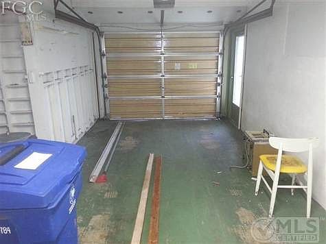 5th image of 1404 Irondale St E