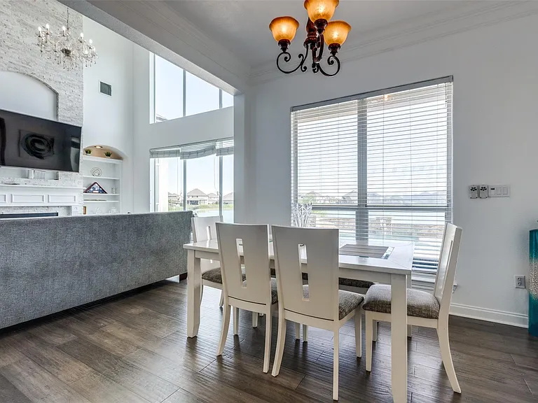 8 Cypress Point Ct — Photo 5
