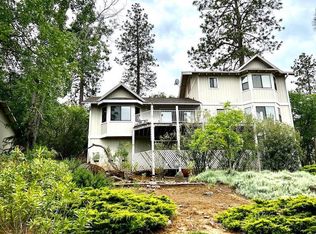 19082 Hummingbird Dr, Penn Valley, CA 95946