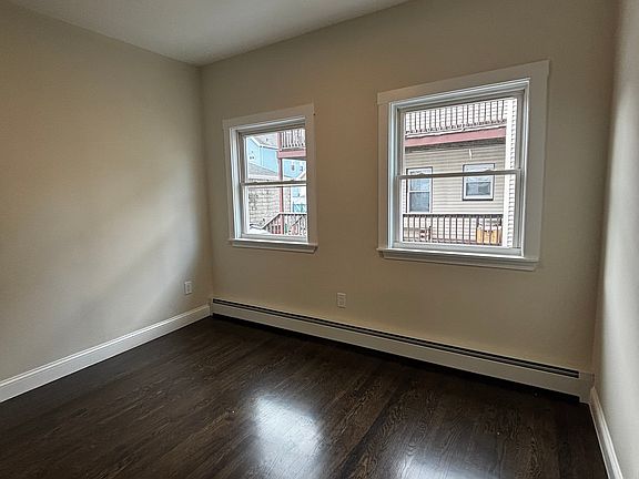 5th image of 38 Wigglesworth St #1