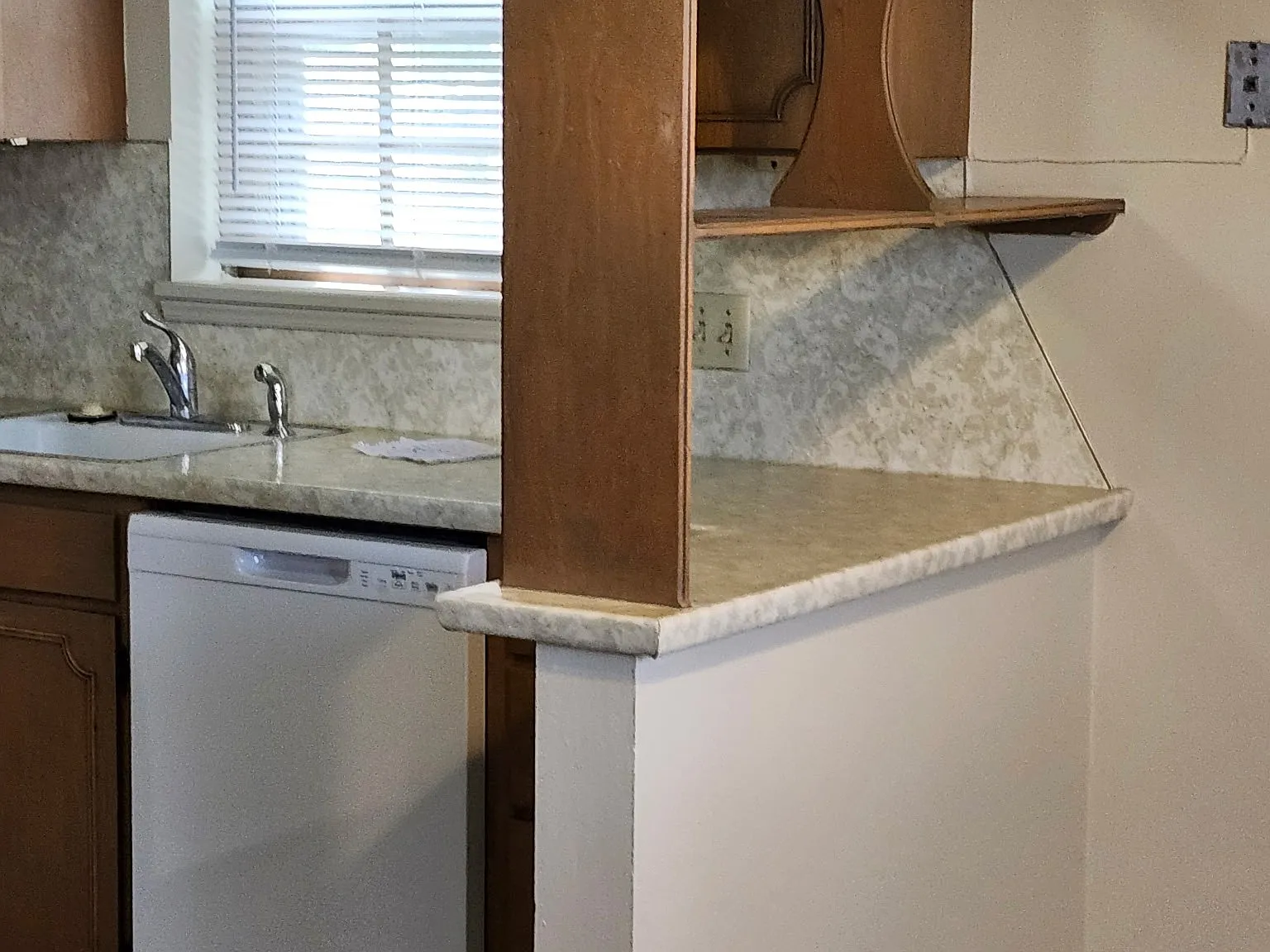 2 bed, $800 — Photo 3