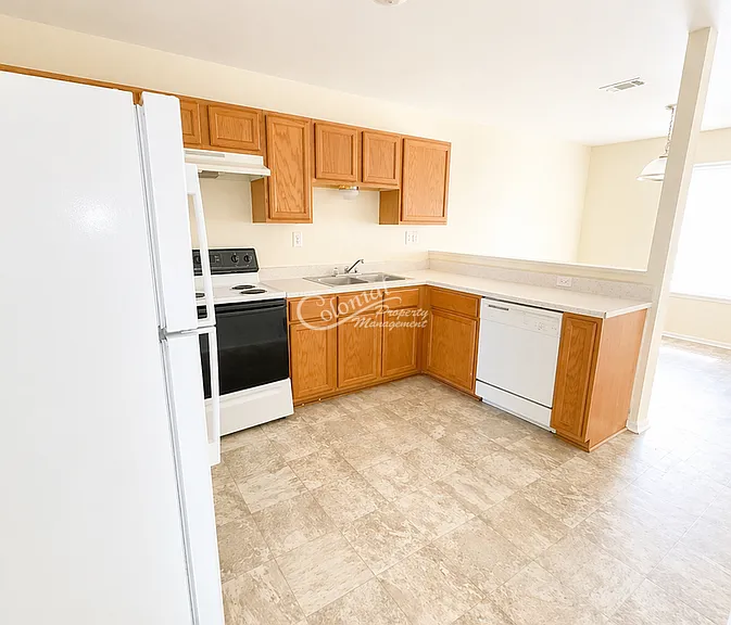 3405 Hereford Ln #C — Photo 3